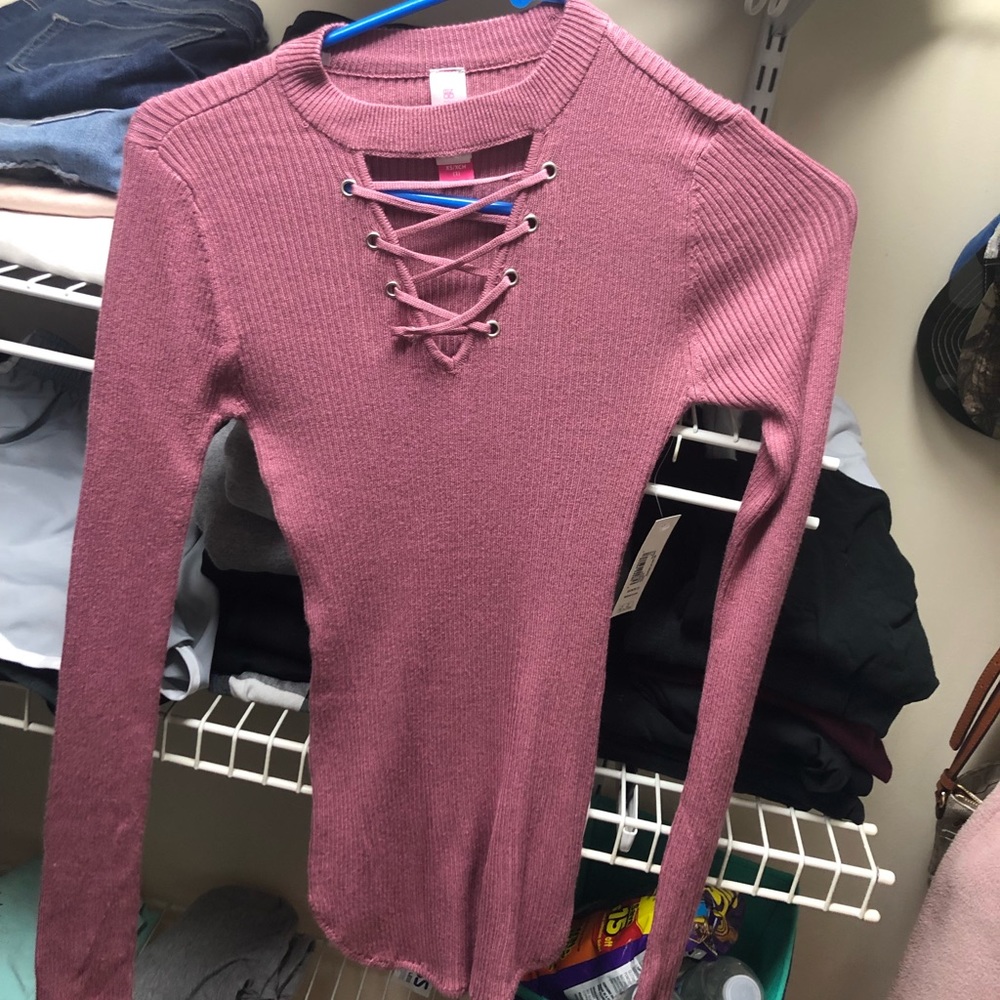 nwt cute longsleeve
